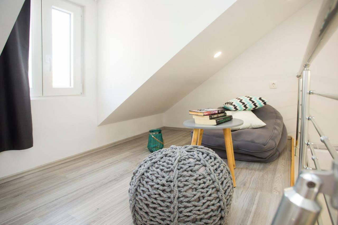 Central Old Town Rooms Split Bagian luar foto